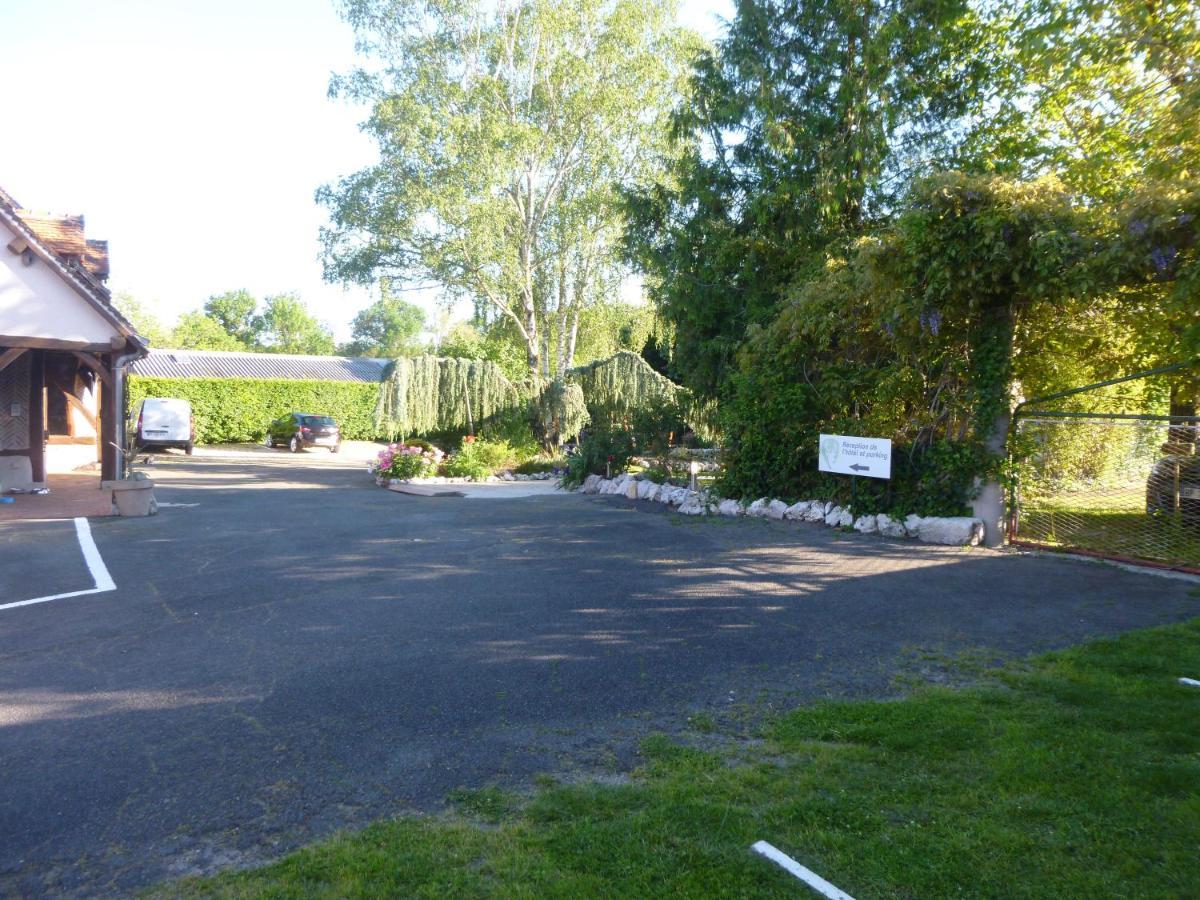 Hotel De La Bonnheure Bracieux Eksteriør bilde