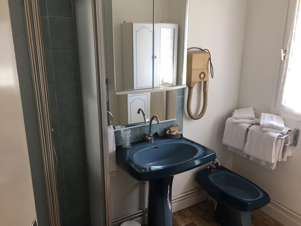 Hotel De La Bonnheure Bracieux Eksteriør bilde